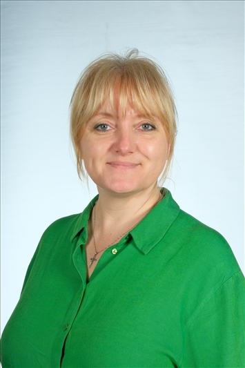 Mrs B Tatarczyk